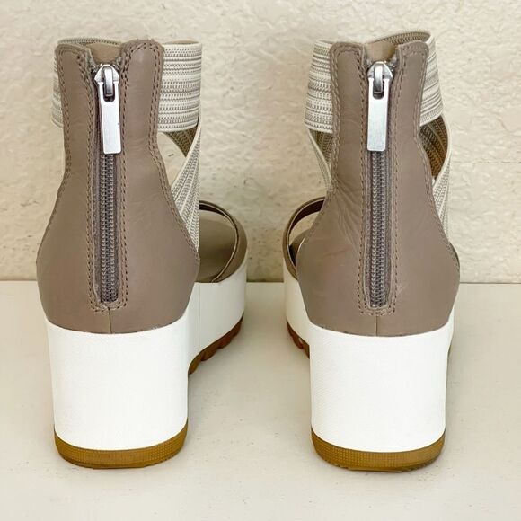 Sorel Cameron Flatform Ankle Strap Sandals in Taupe. 9.5 - Picture 9 of 13